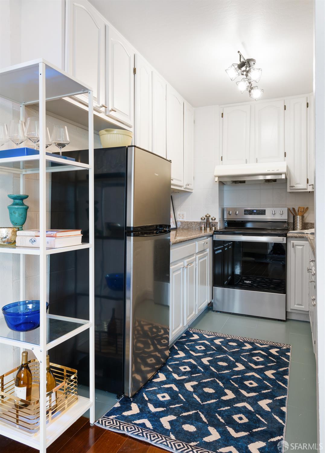 1520 Ofarrell Street # 4