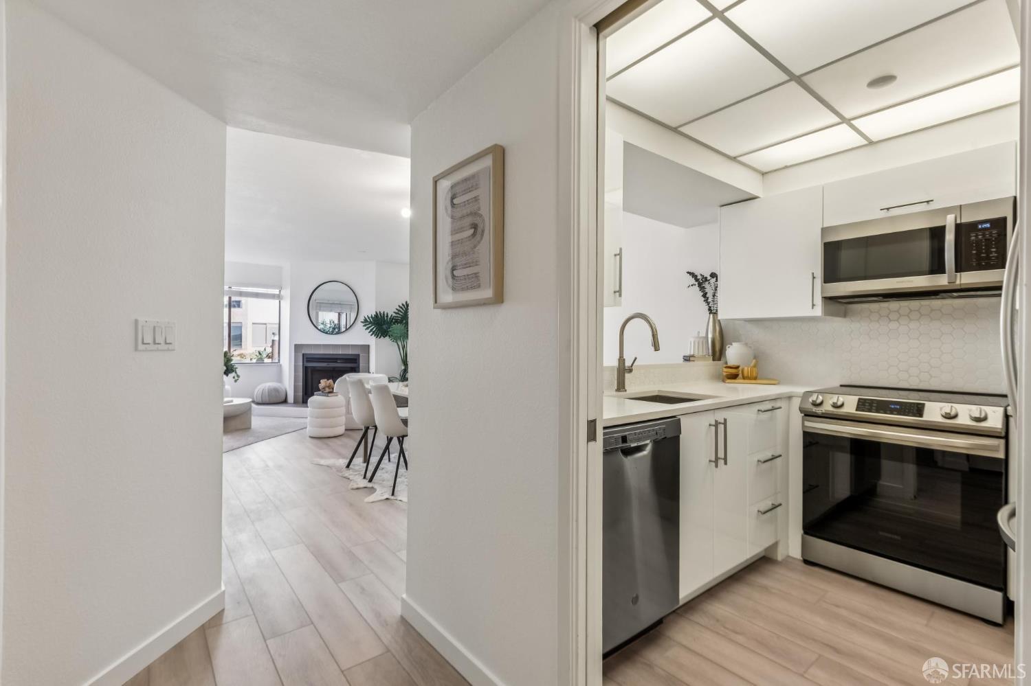 875 La Playa Street # 176