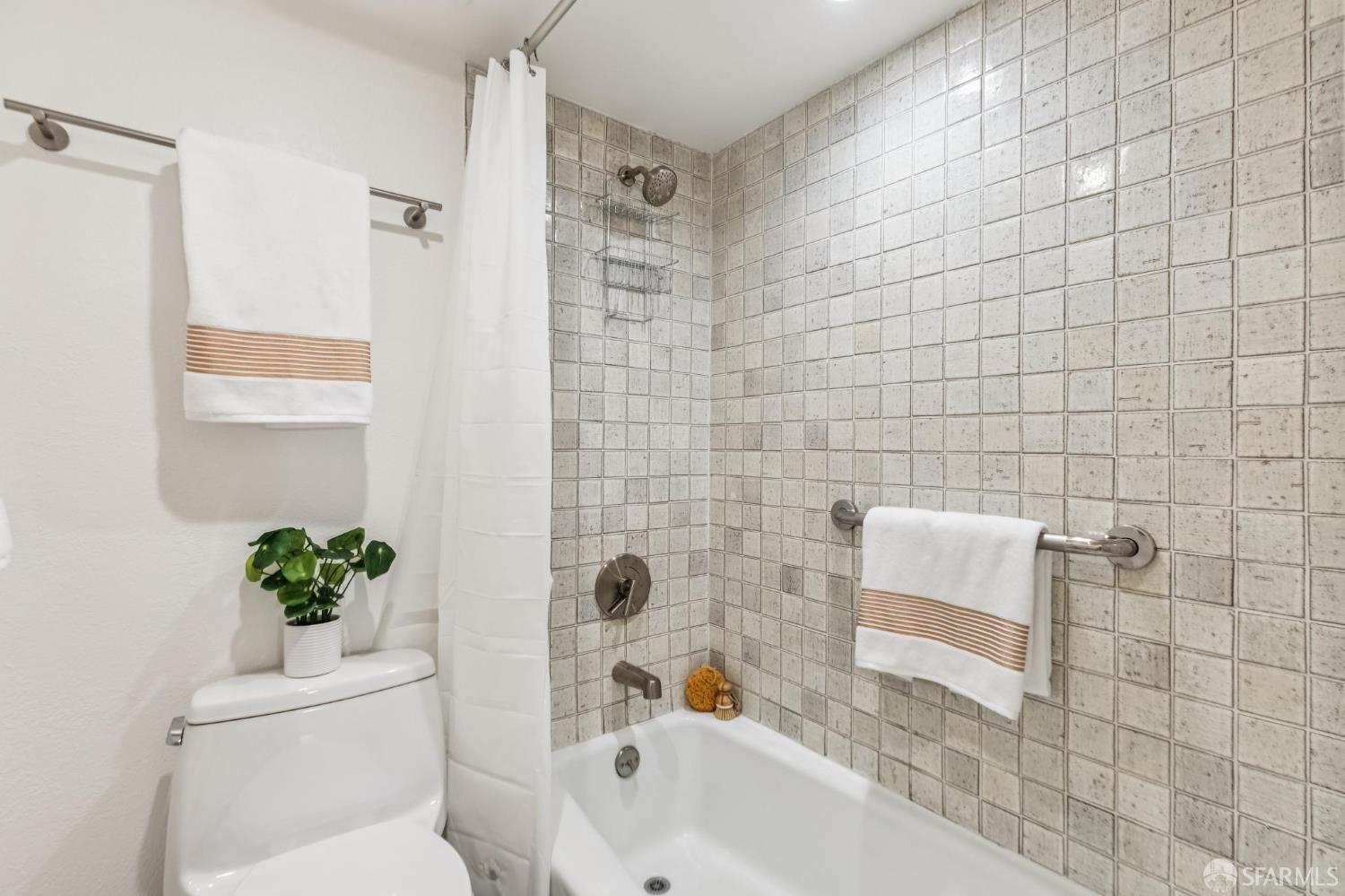 875 La Playa Street # 176