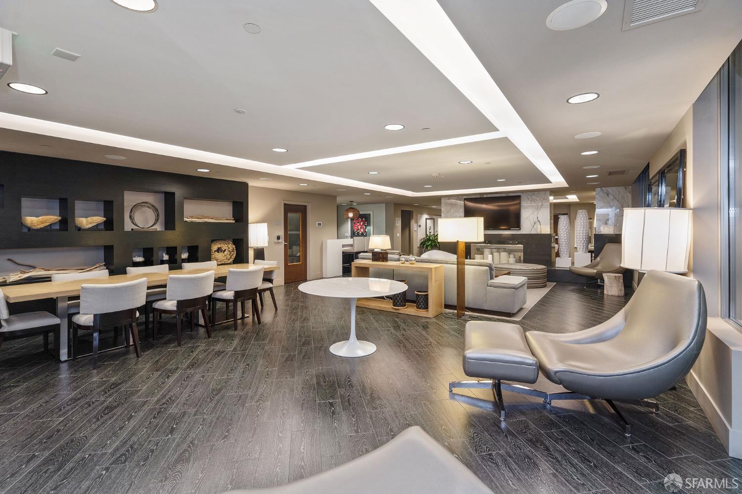 435 China Basin Street # 529