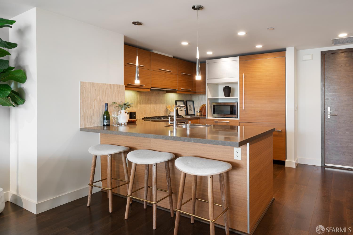 435 China Basin Street # 529