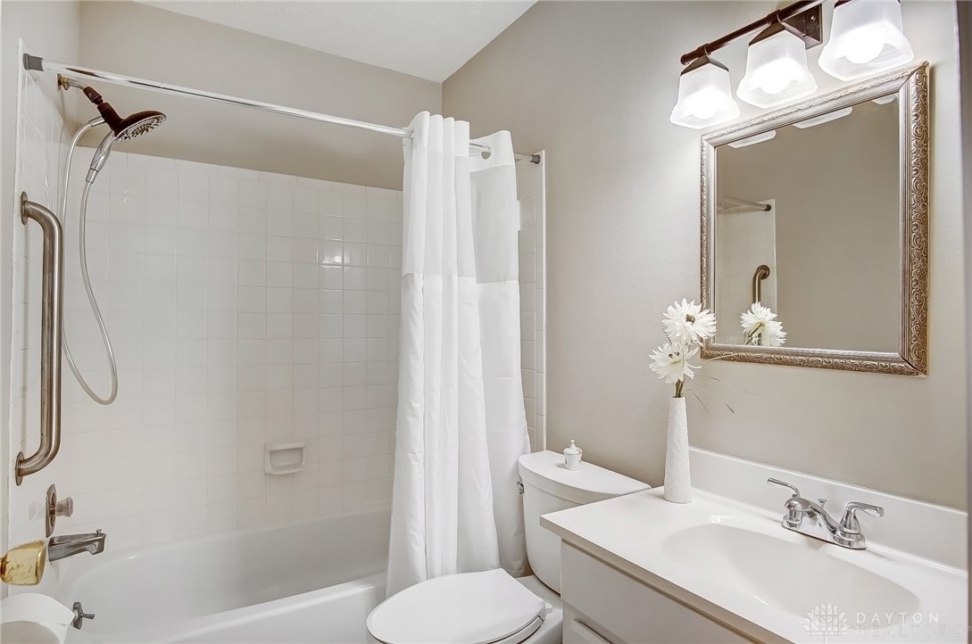7660 Paragon Commons Circle