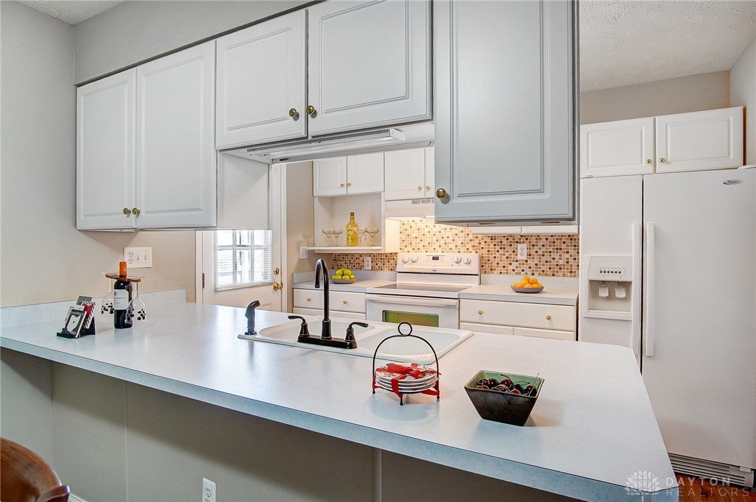 7660 Paragon Commons Circle