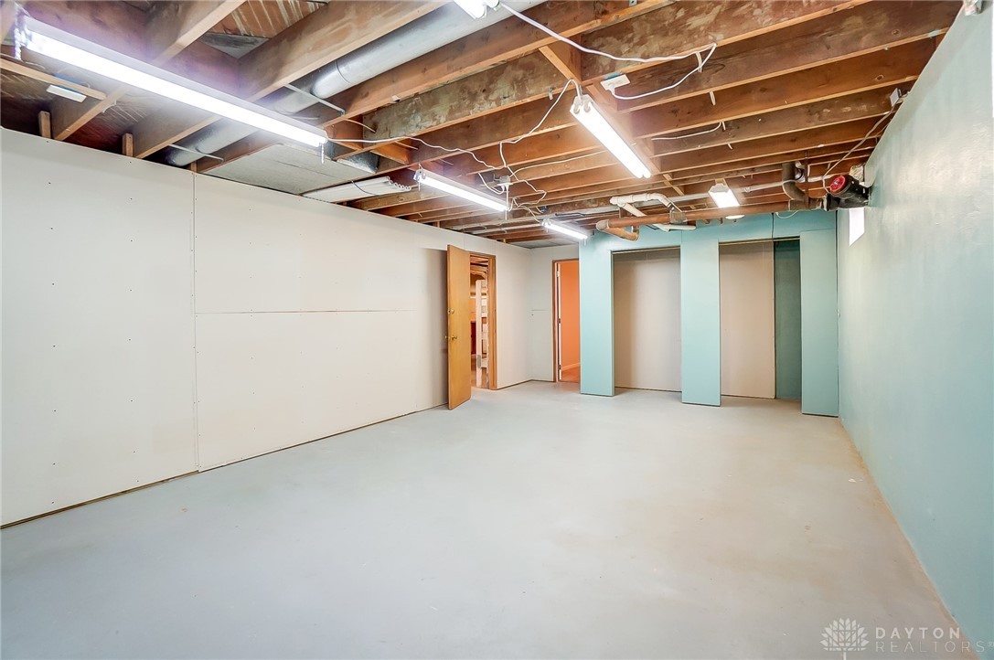 400 W Rahn Road