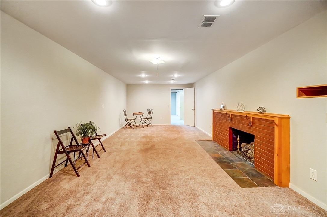 400 W Rahn Road