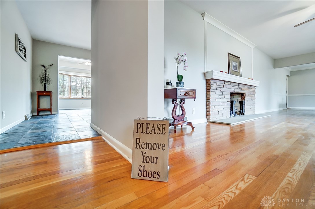 400 W Rahn Road