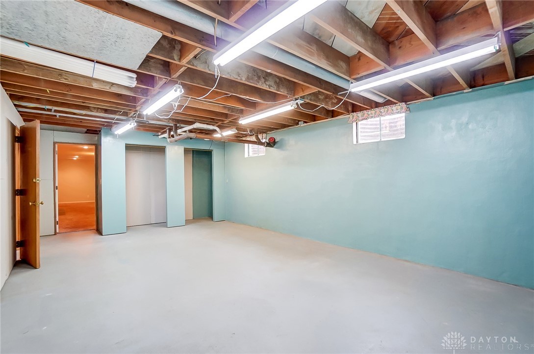400 W Rahn Road