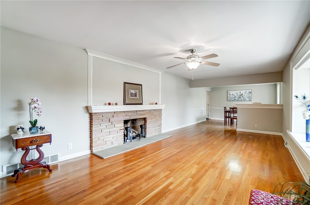400 W Rahn Road