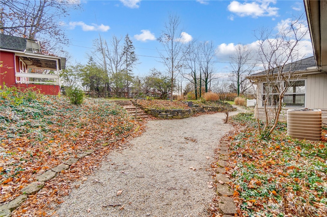 400 W Rahn Road