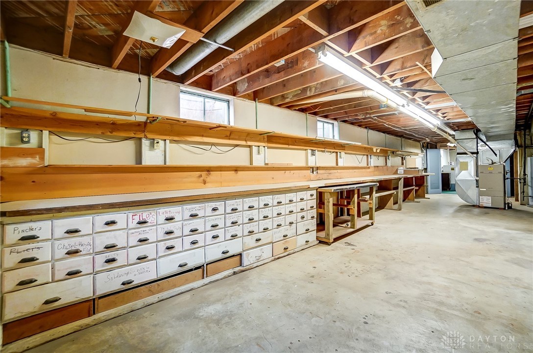 400 W Rahn Road