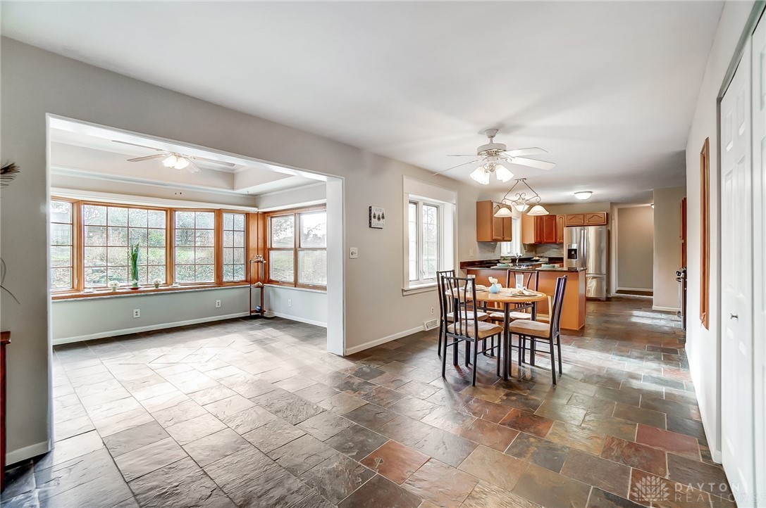 400 W Rahn Road