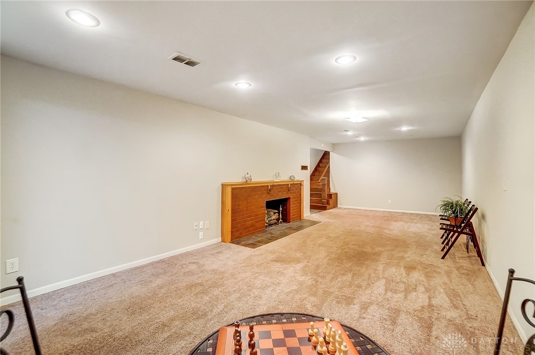 400 W Rahn Road