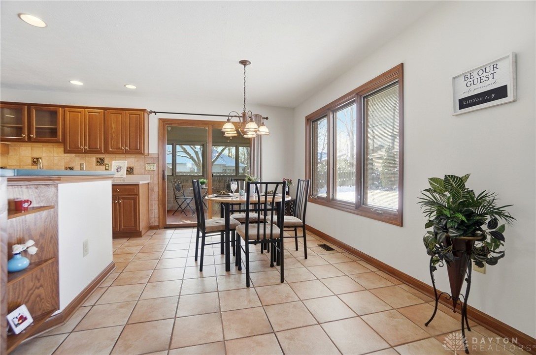 7195 Mohawk Trail Road