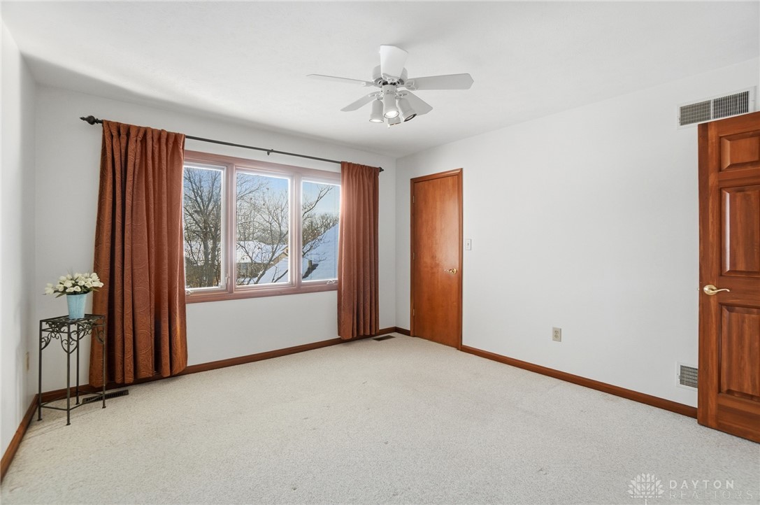 7195 Mohawk Trail Road