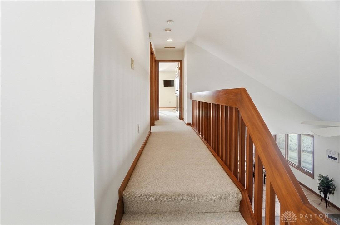 7195 Mohawk Trail Road