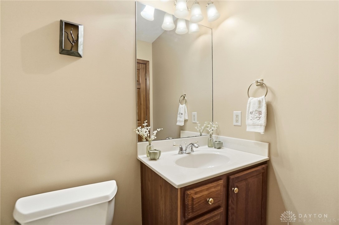 7195 Mohawk Trail Road
