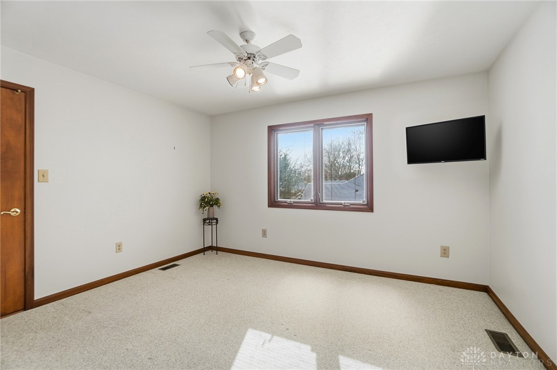 7195 Mohawk Trail Road
