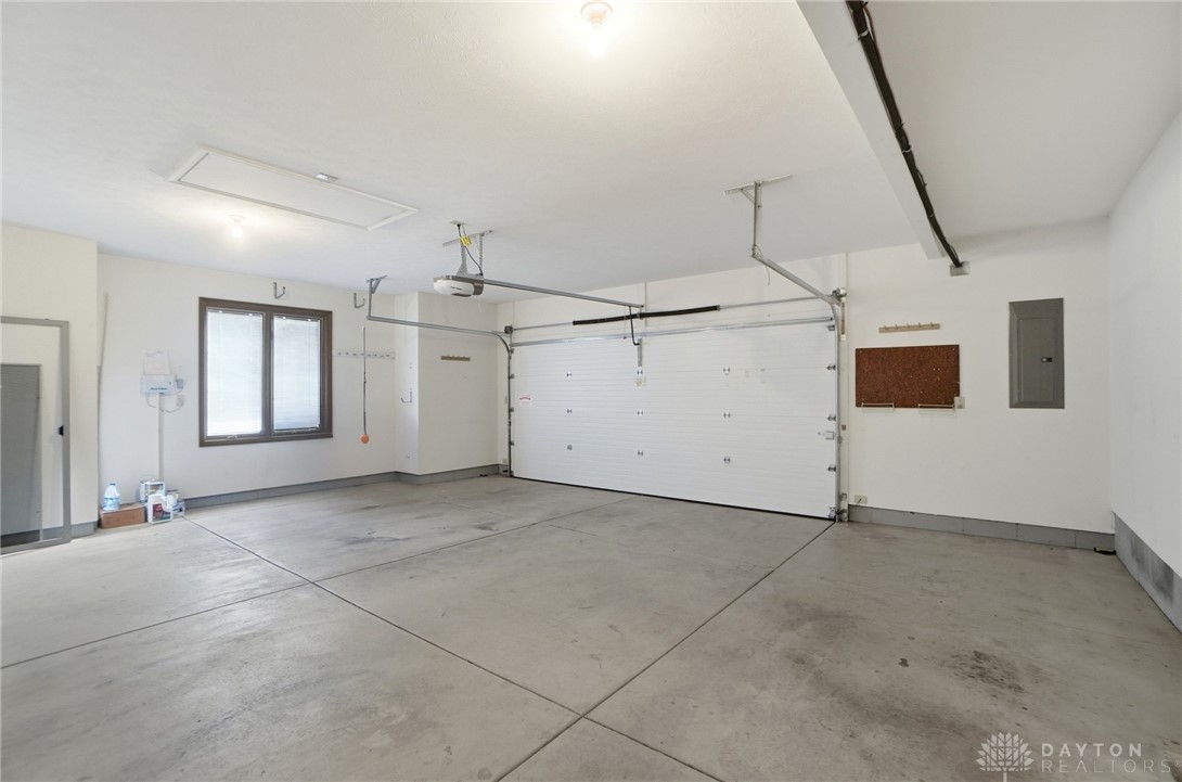 7195 Mohawk Trail Road