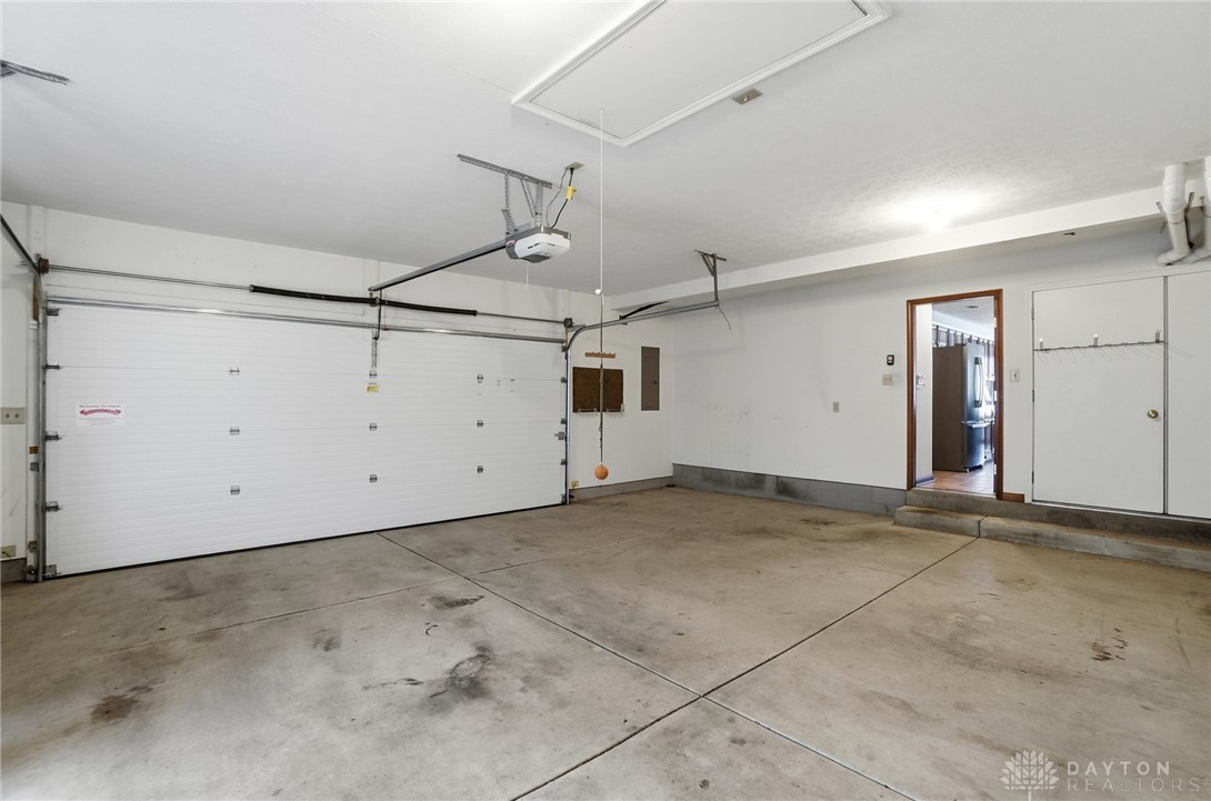 7195 Mohawk Trail Road
