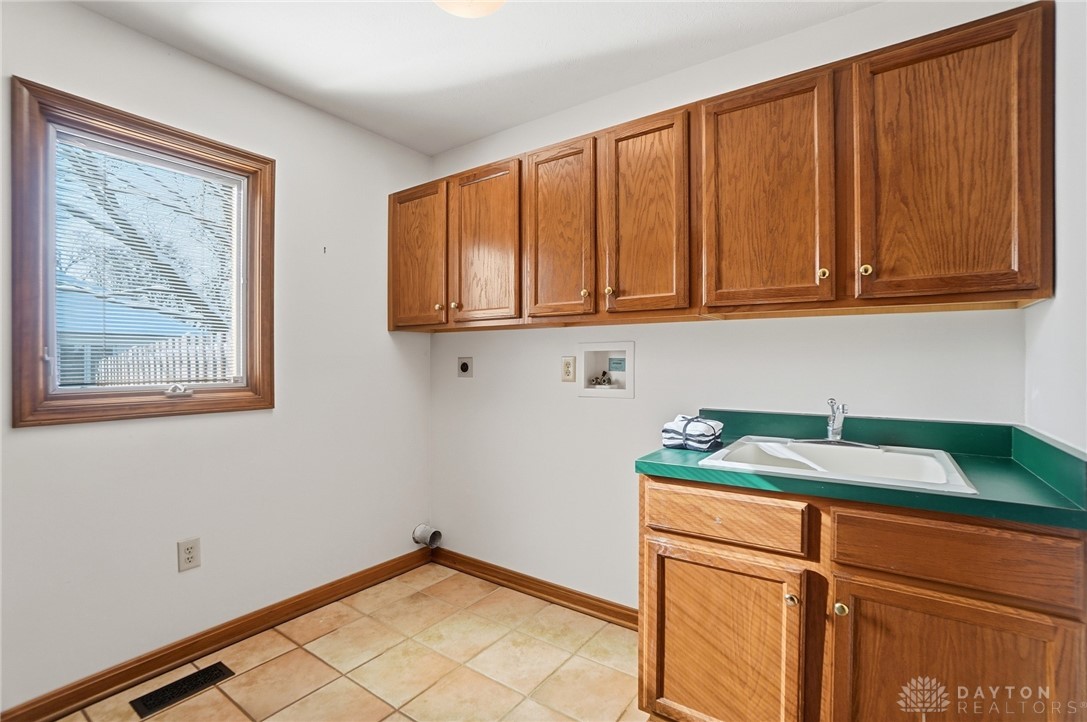 7195 Mohawk Trail Road