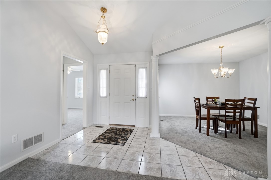 7016 Rosecliff Place