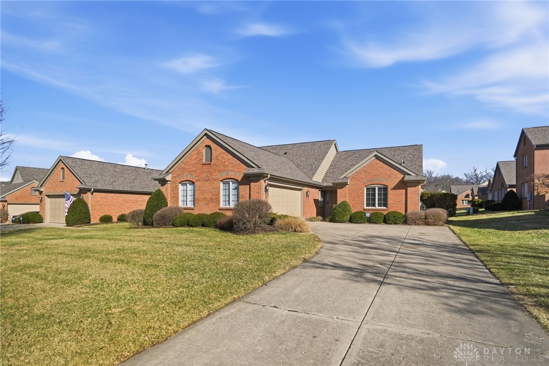 7016 Rosecliff Place