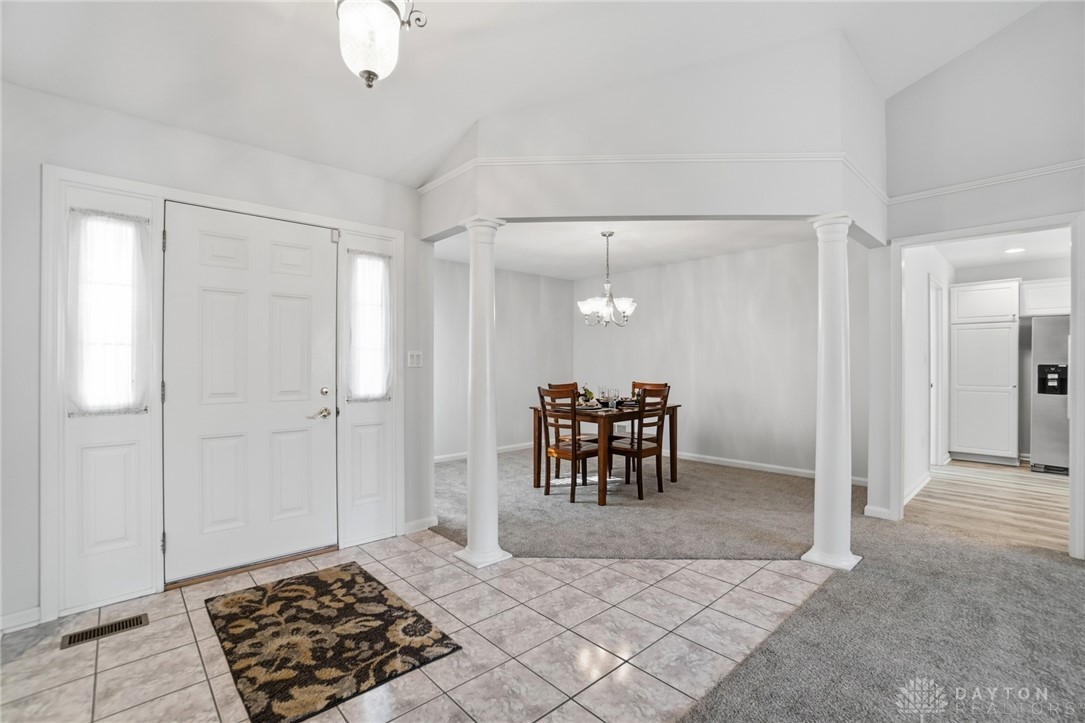 7016 Rosecliff Place