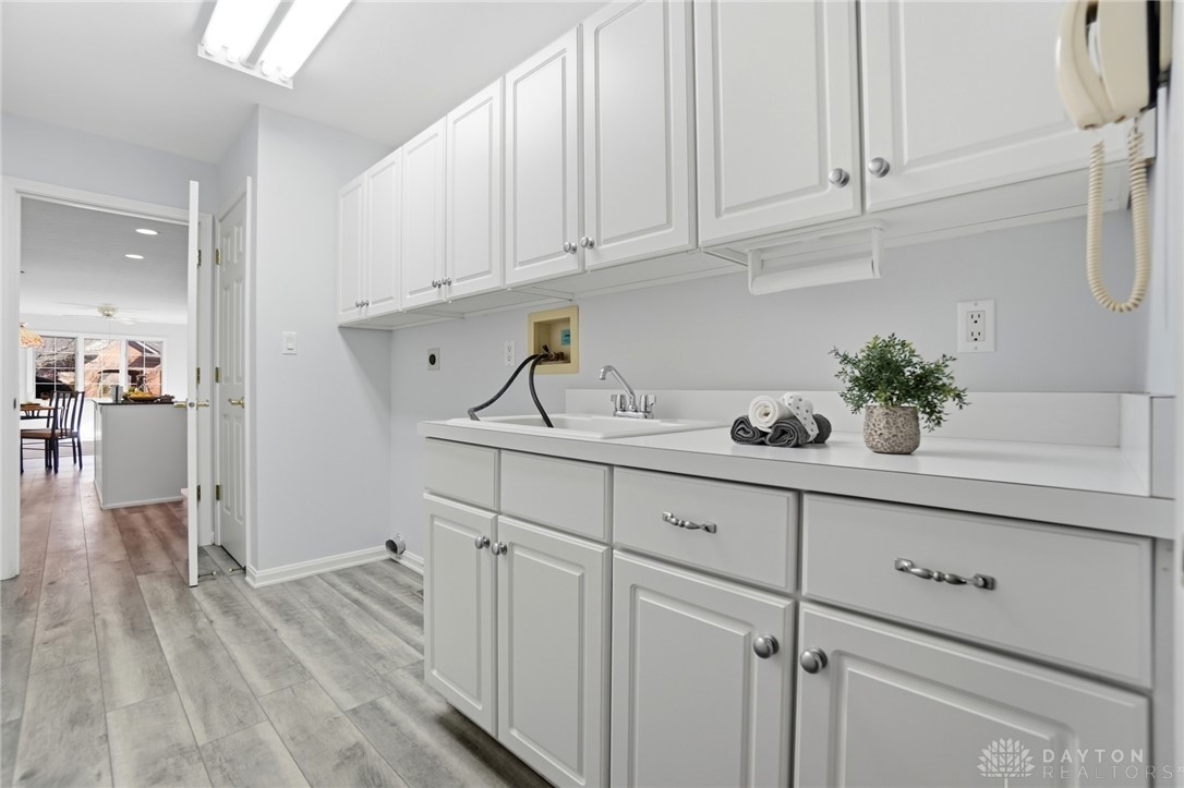 7016 Rosecliff Place