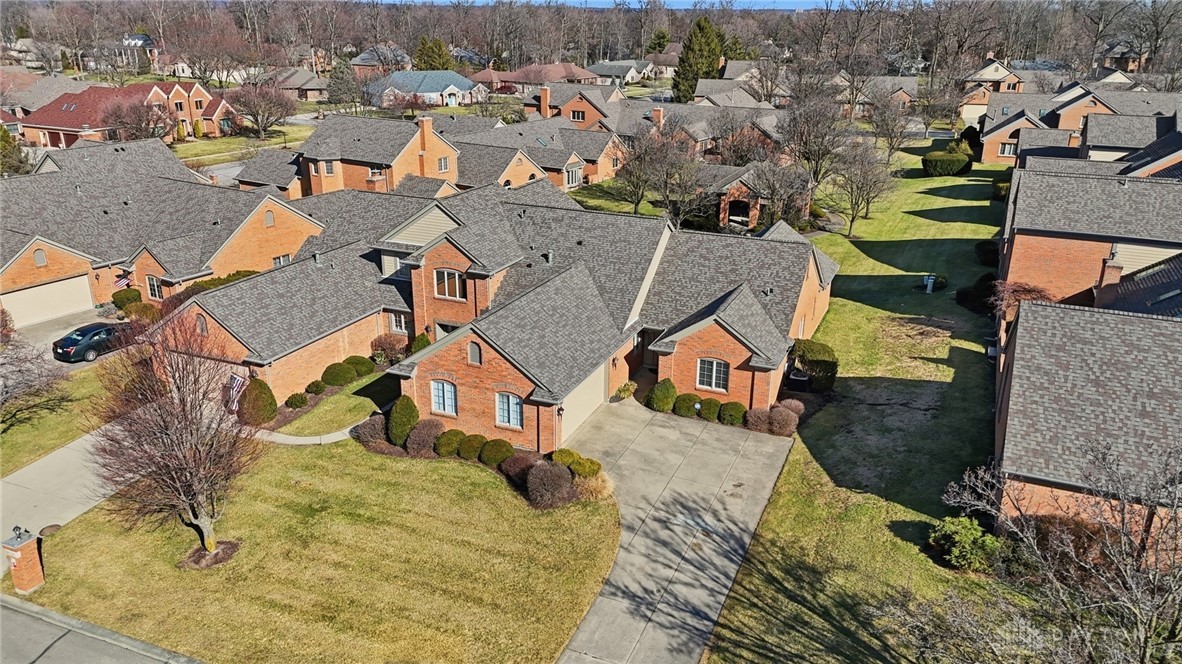 7016 Rosecliff Place