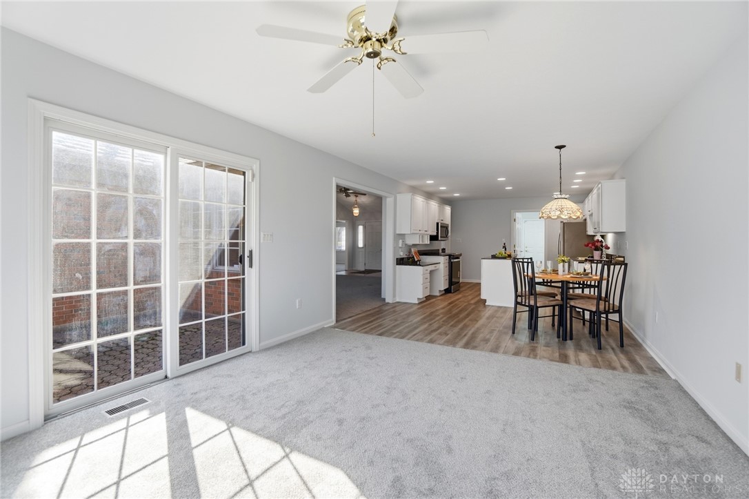 7016 Rosecliff Place