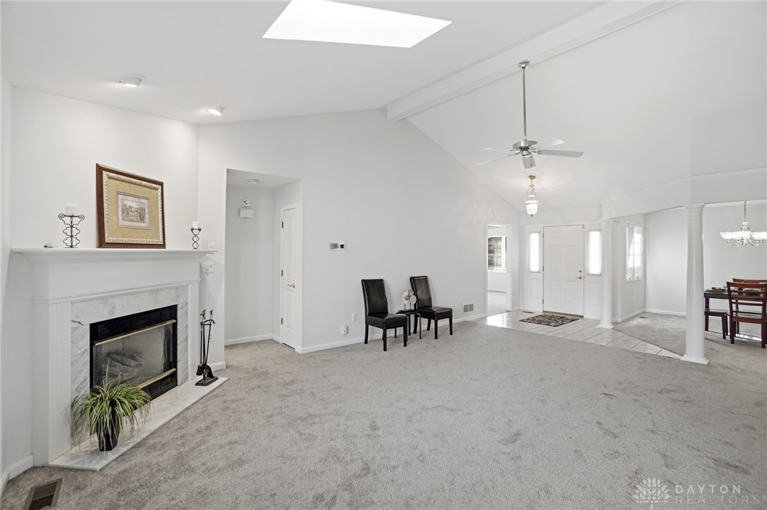 7016 Rosecliff Place