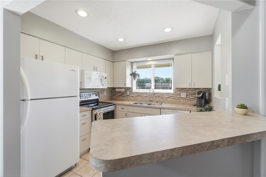 422 Waterfront Place