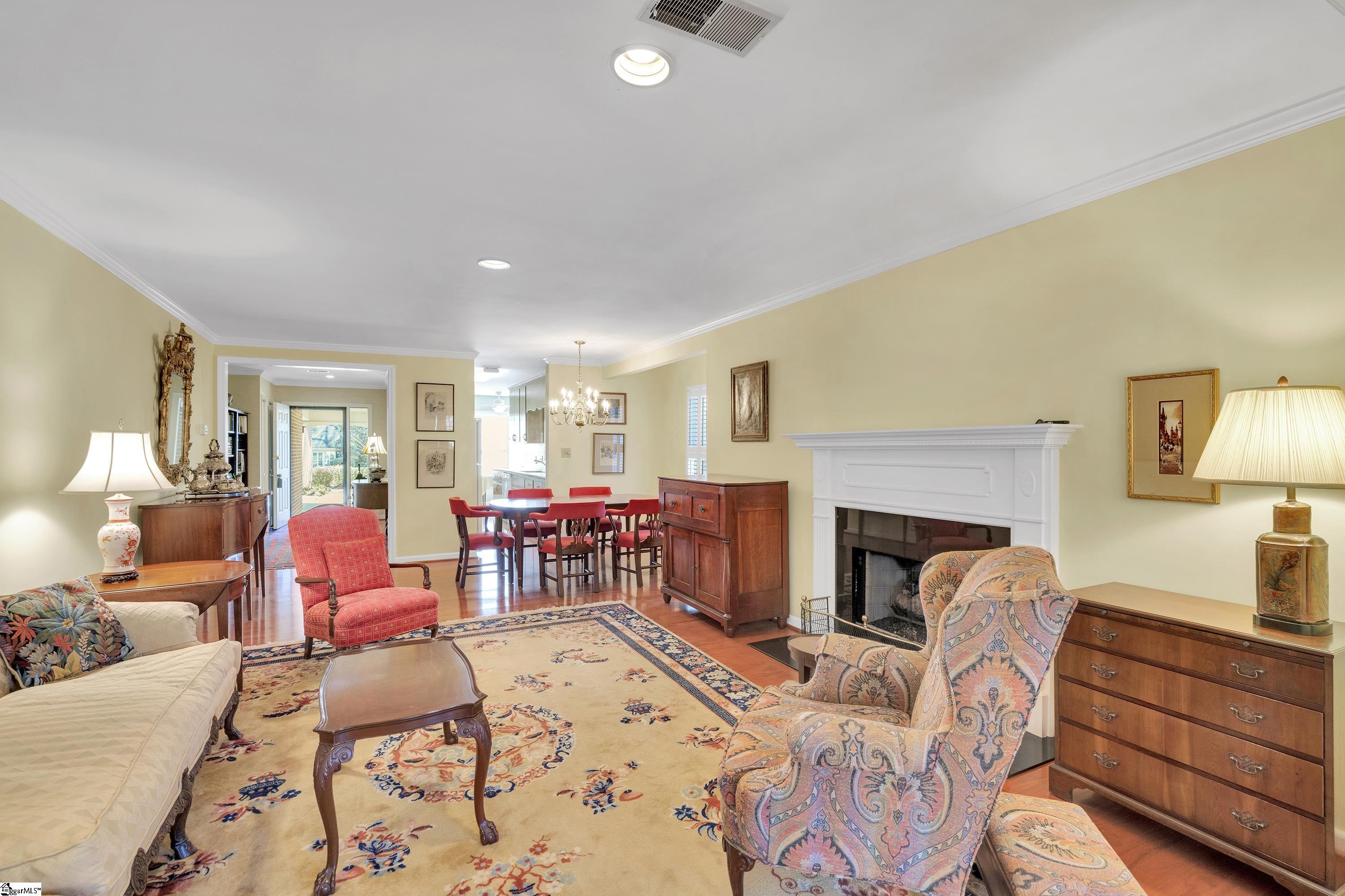 207 Sandpiper Way