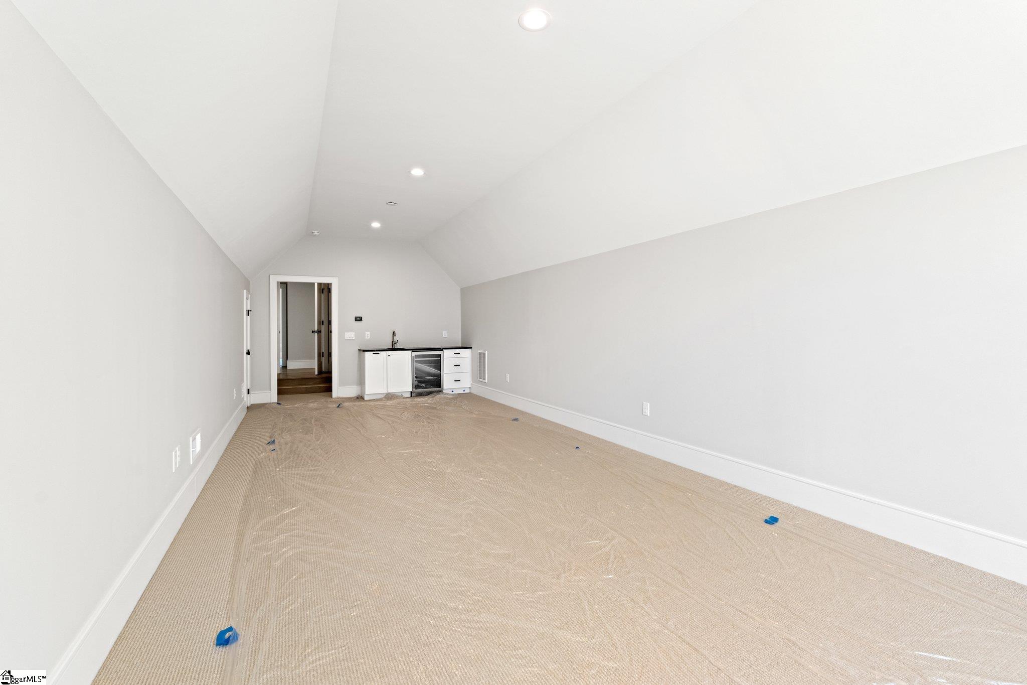 144 E Tallulah Drive