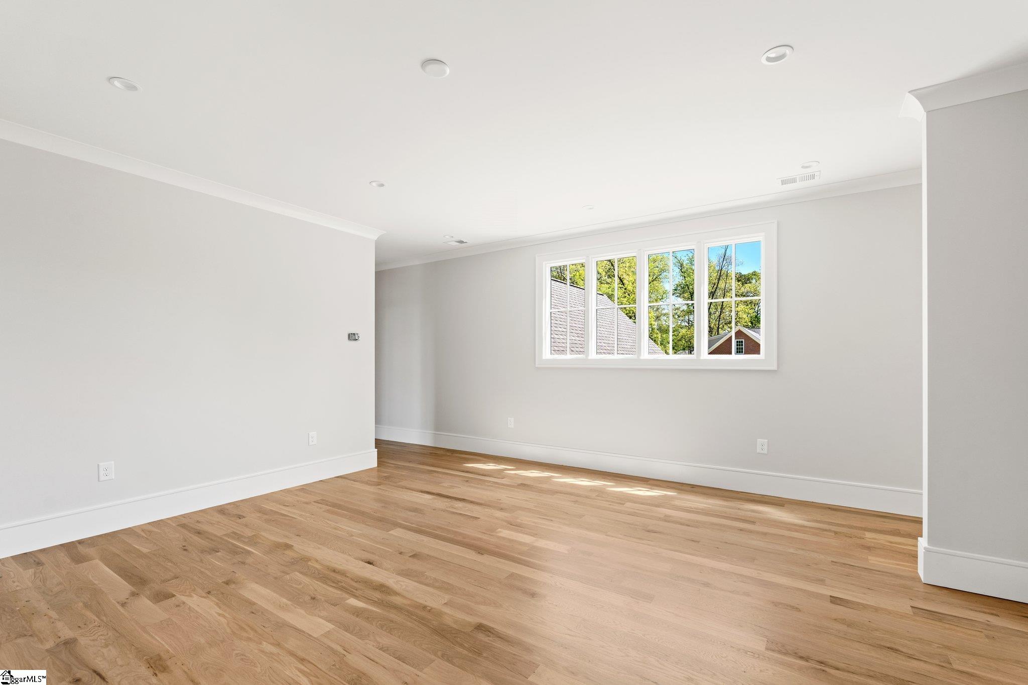 144 E Tallulah Drive