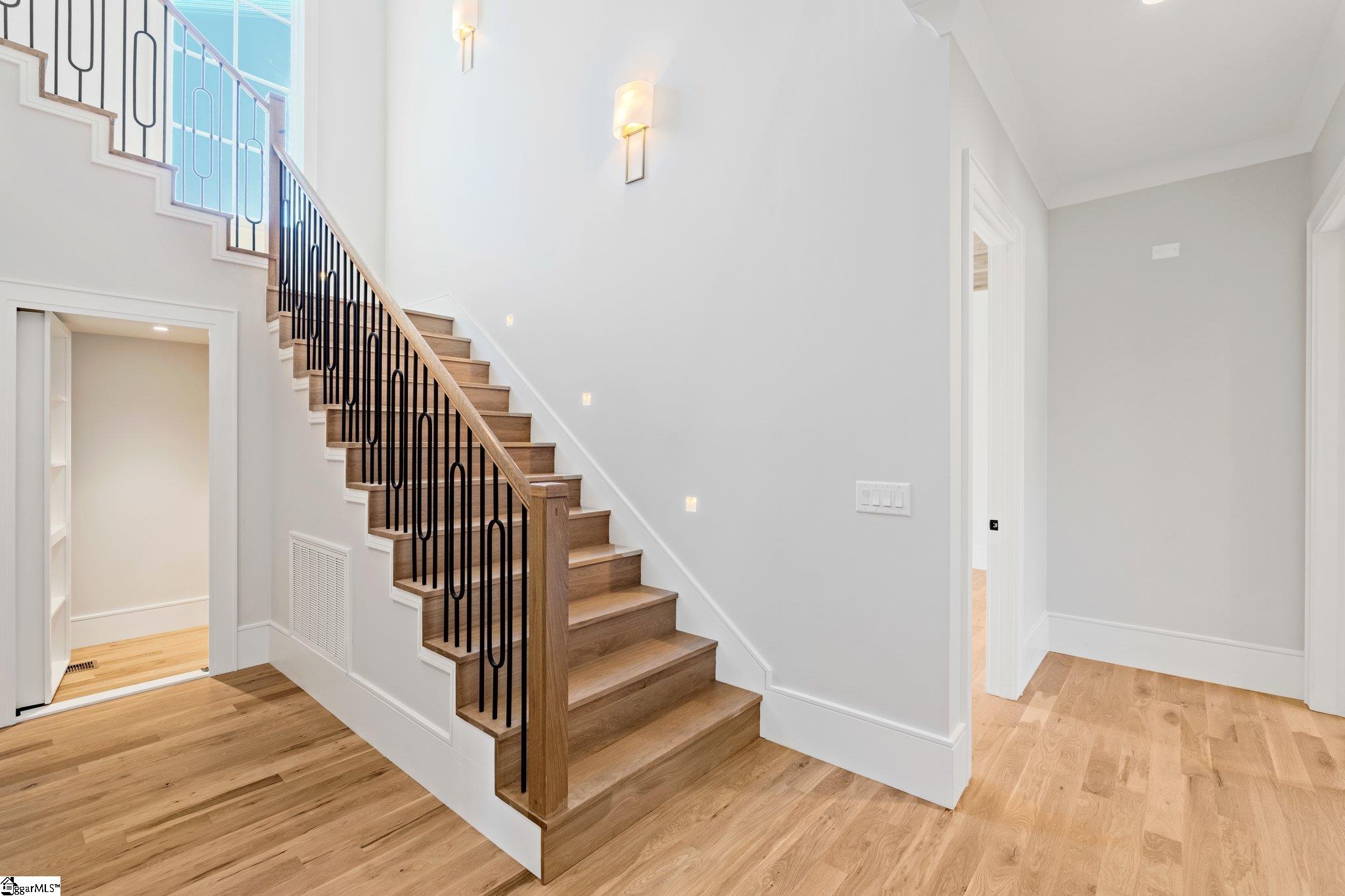 144 E Tallulah Drive