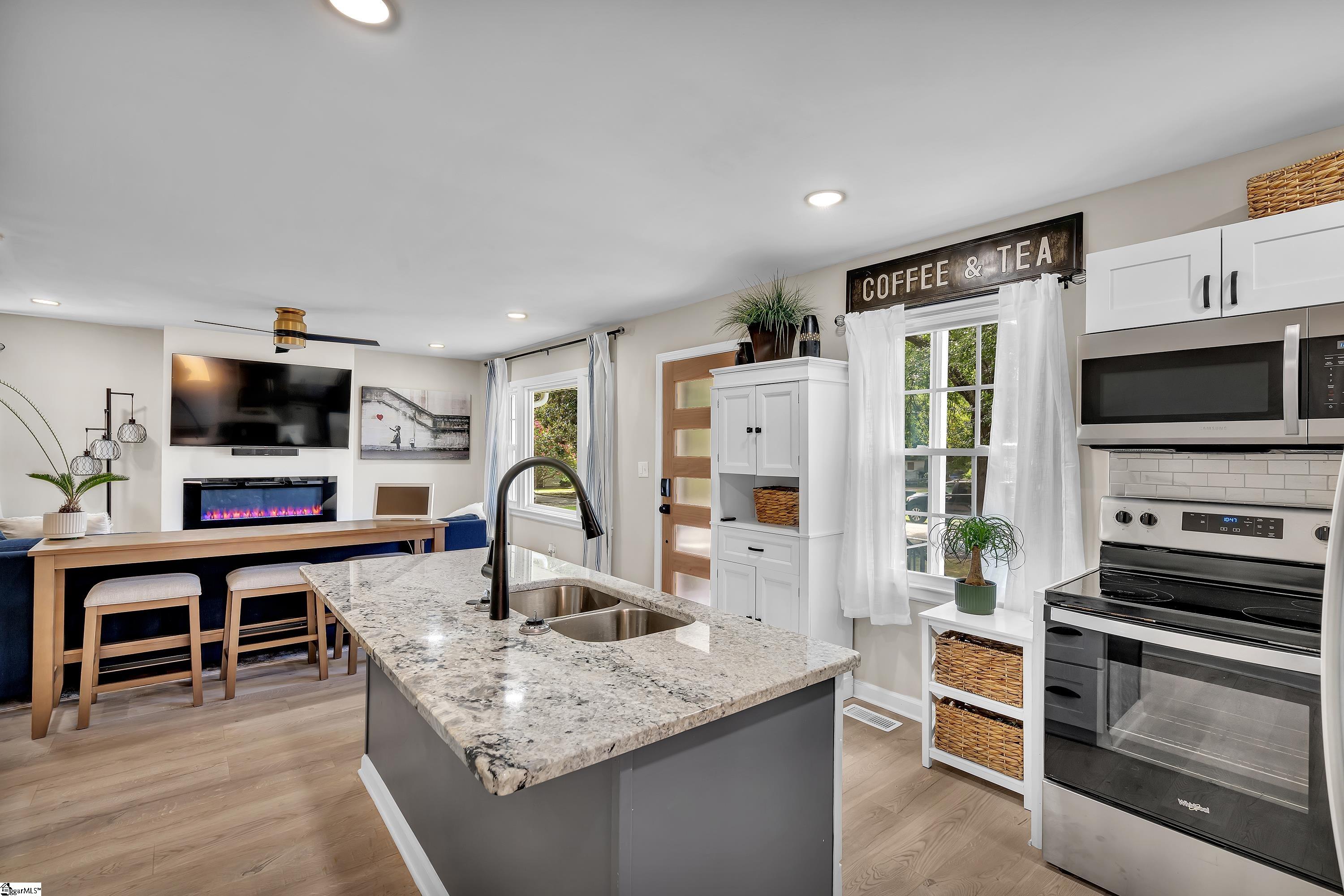 13 Post Oak Road