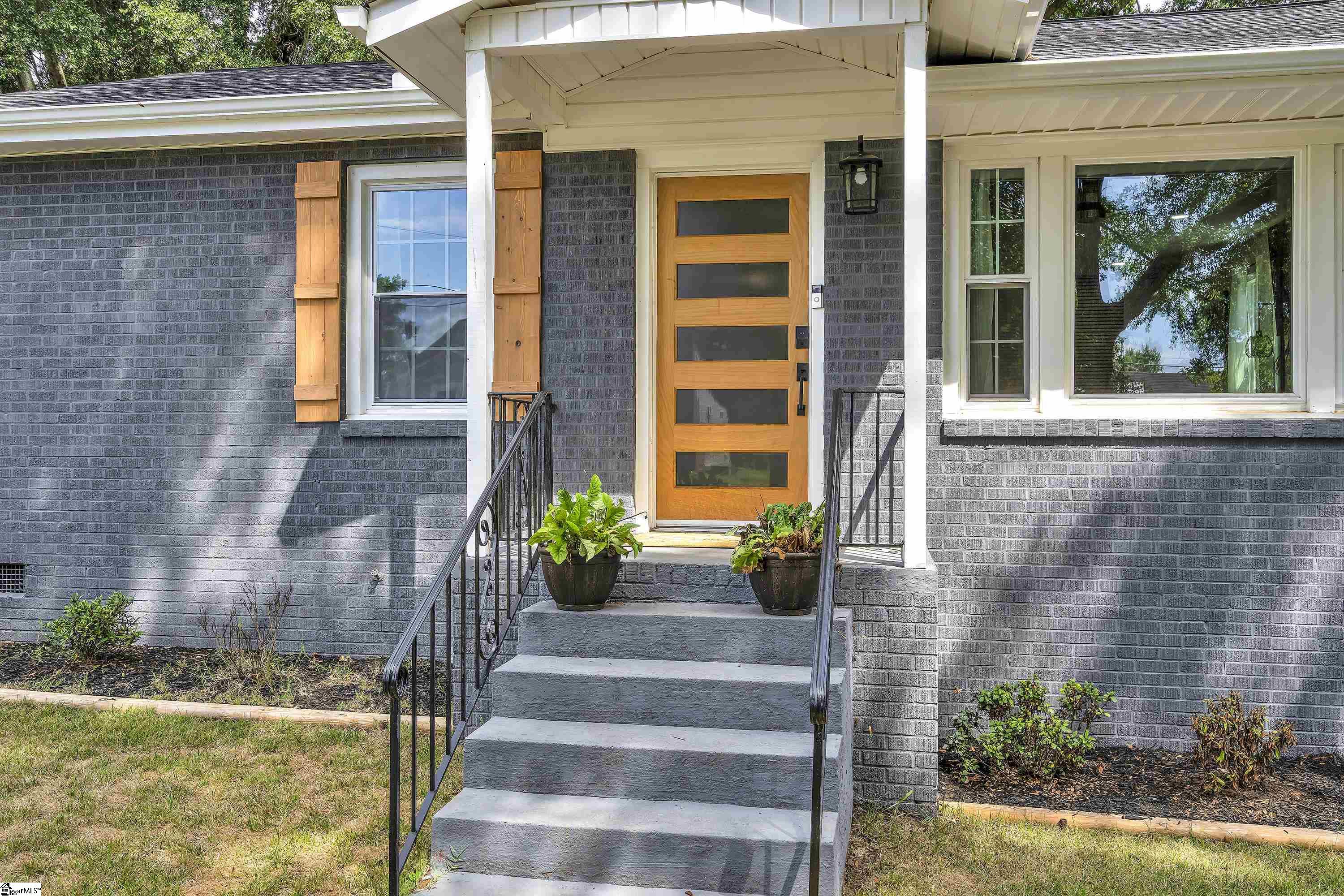 13 Post Oak Road