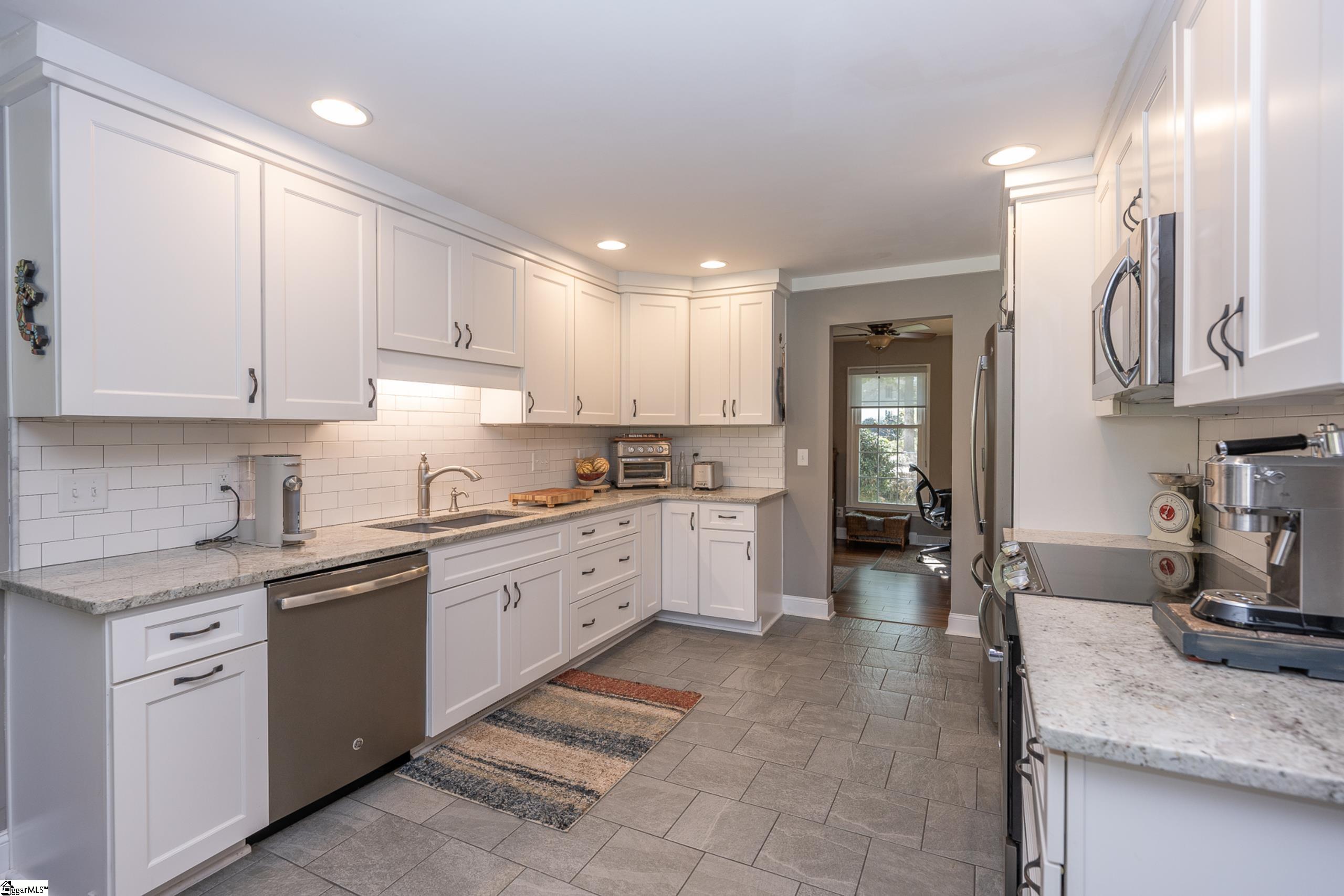 112 Bayberry Road