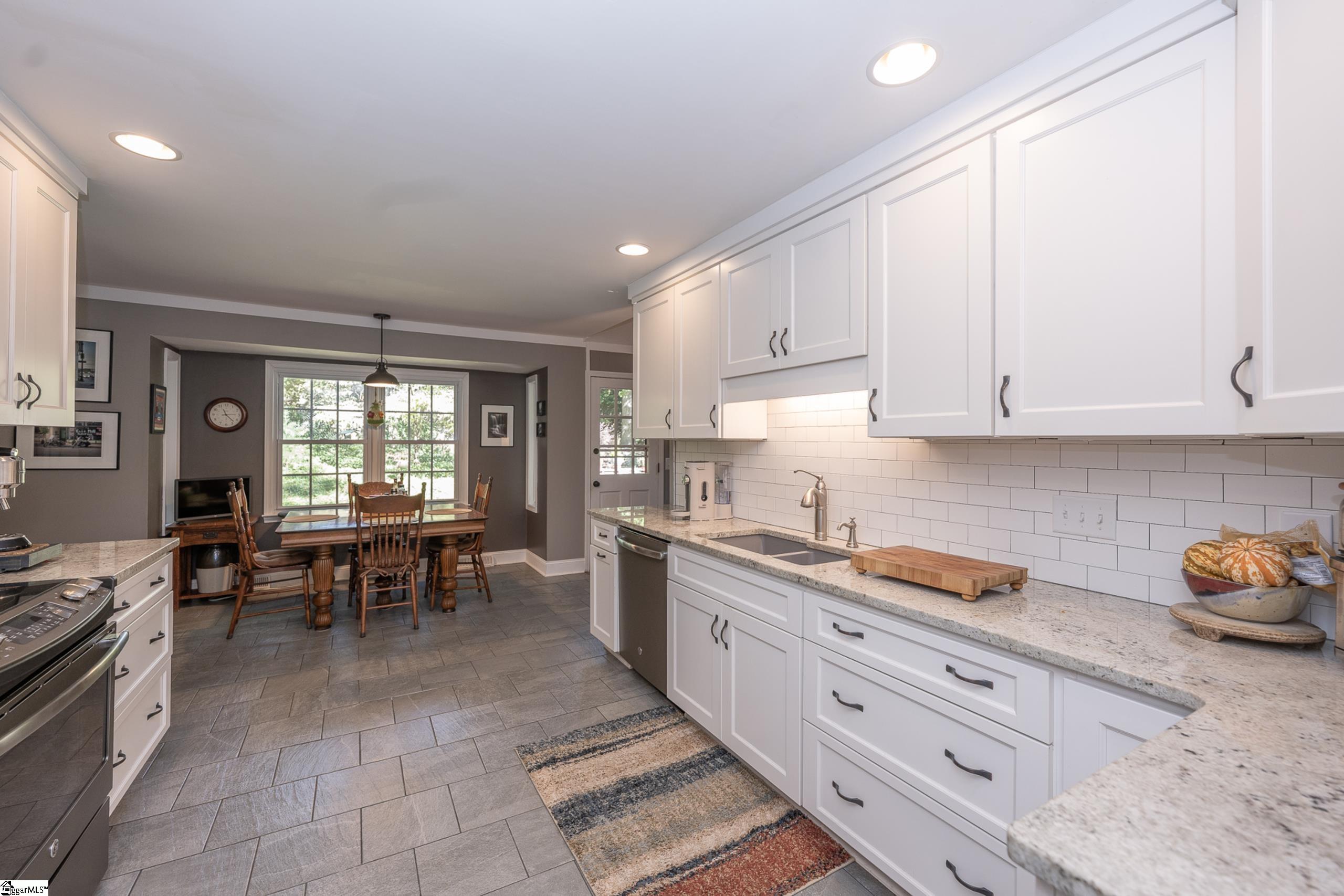 112 Bayberry Road