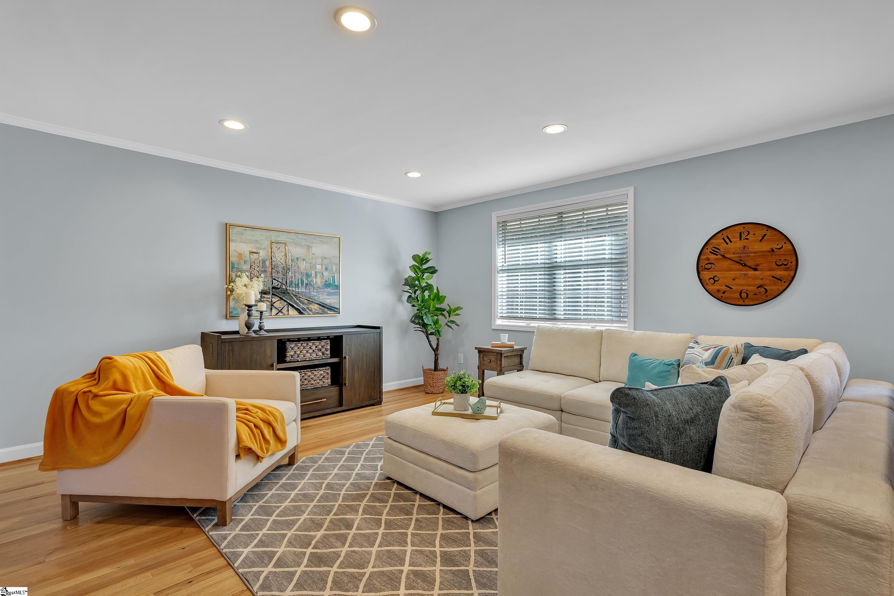 310 Vesper Circle