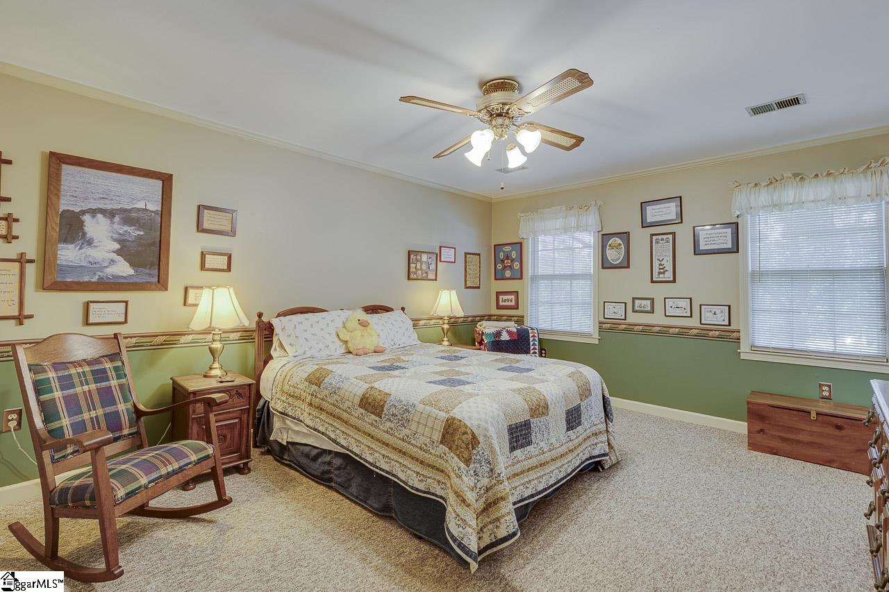 101 N Lady Slipper Lane