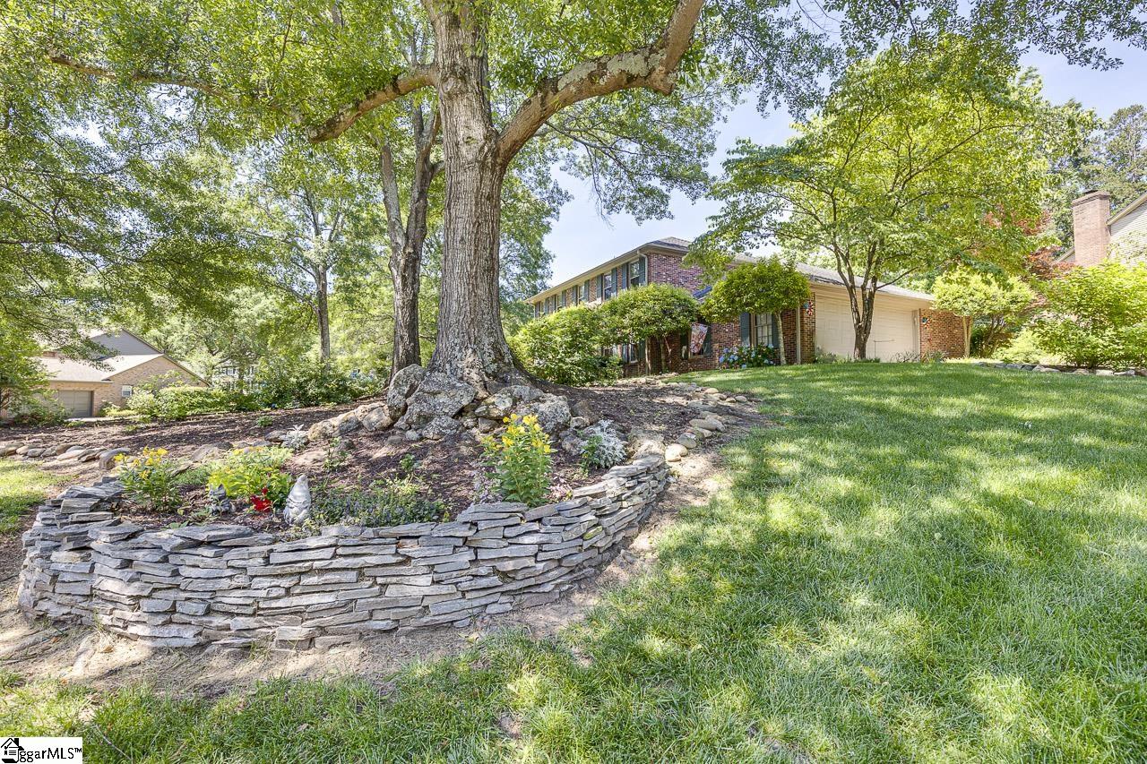 101 N Lady Slipper Lane