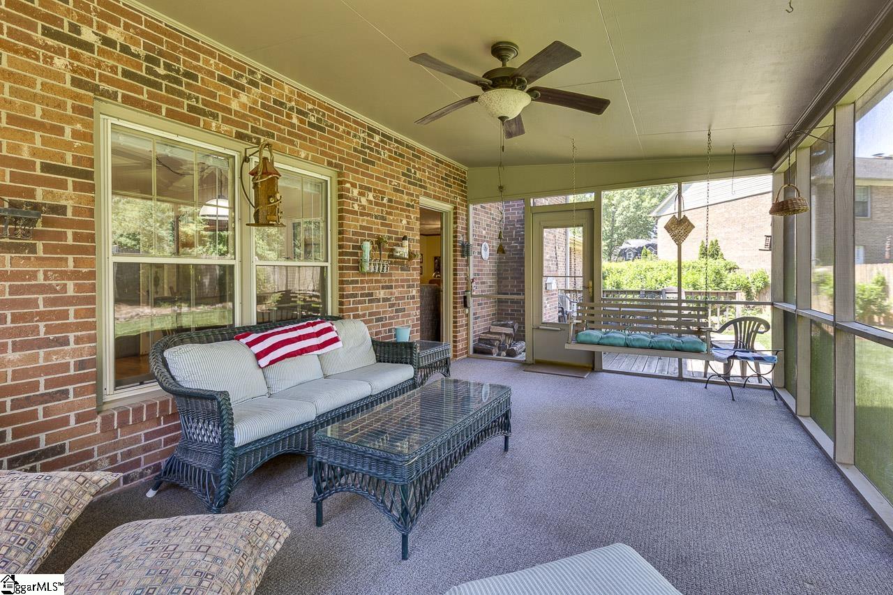 101 N Lady Slipper Lane