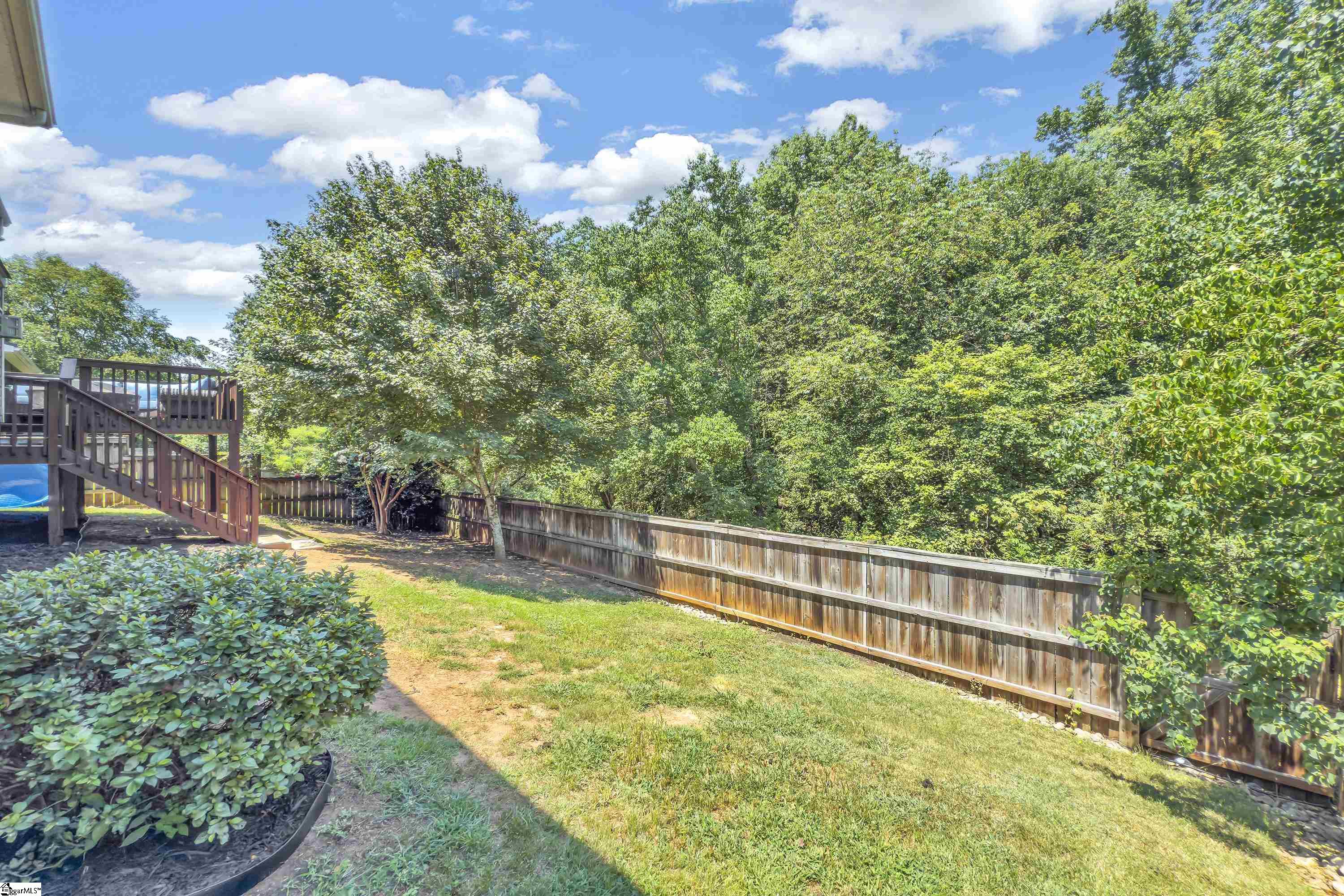 6 Roanoke Way