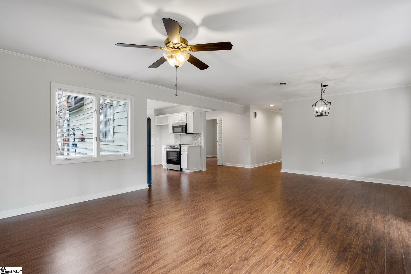 332 Skylark Circle