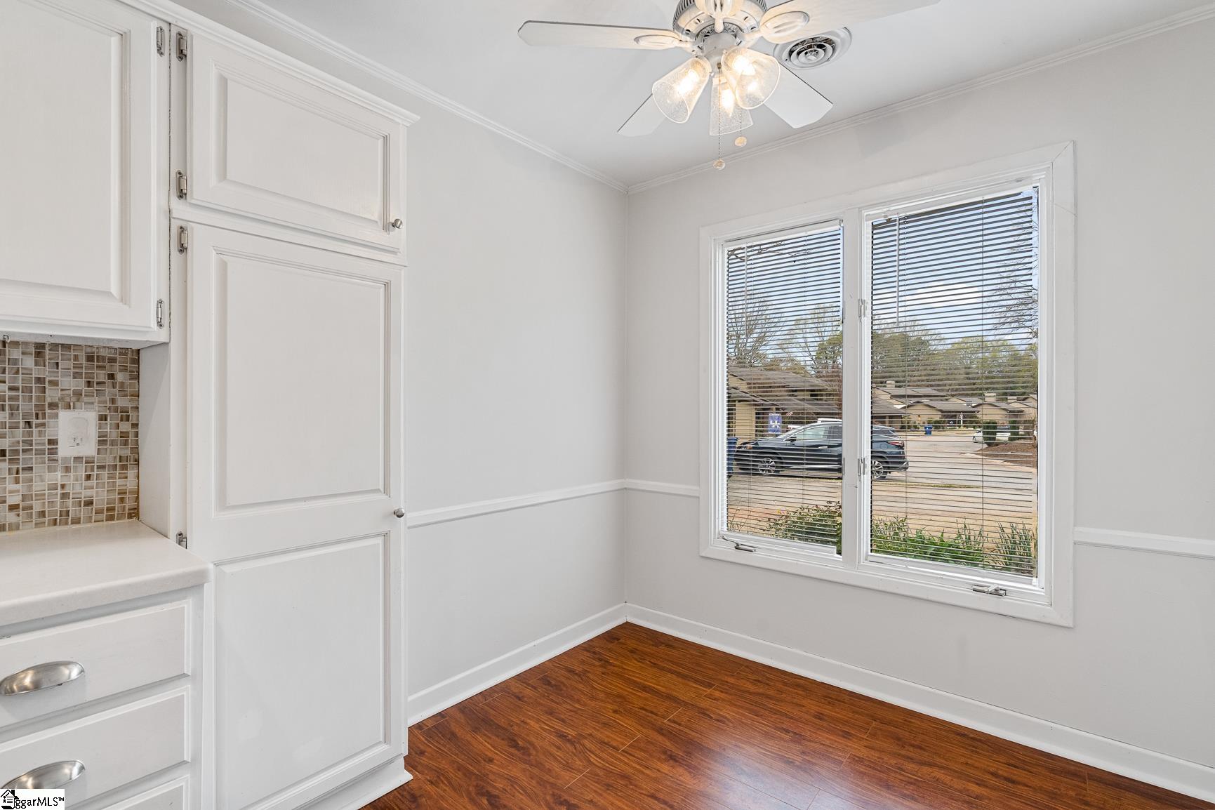 332 Skylark Circle