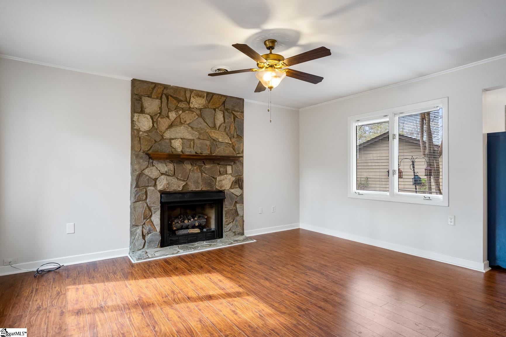 332 Skylark Circle