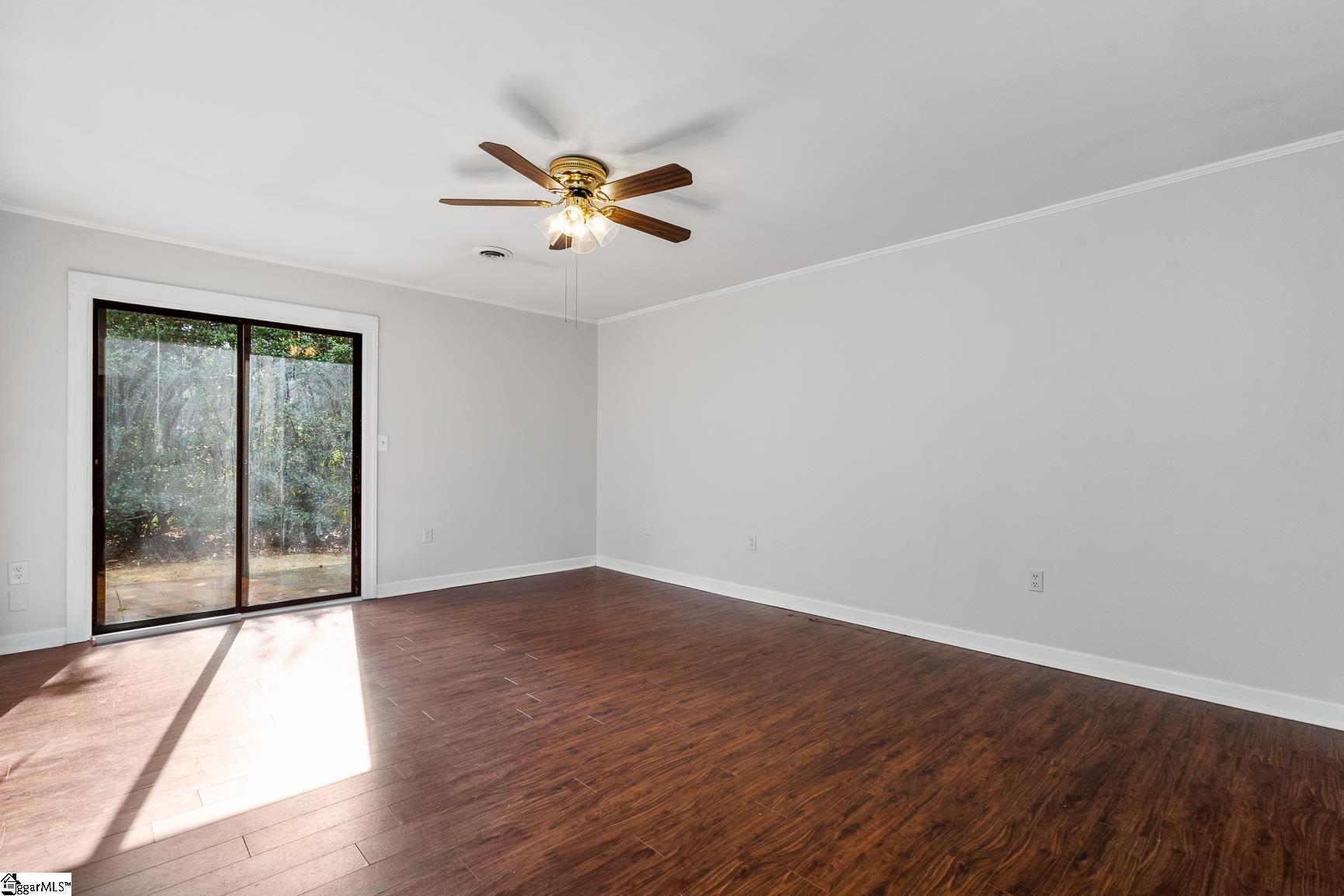 332 Skylark Circle