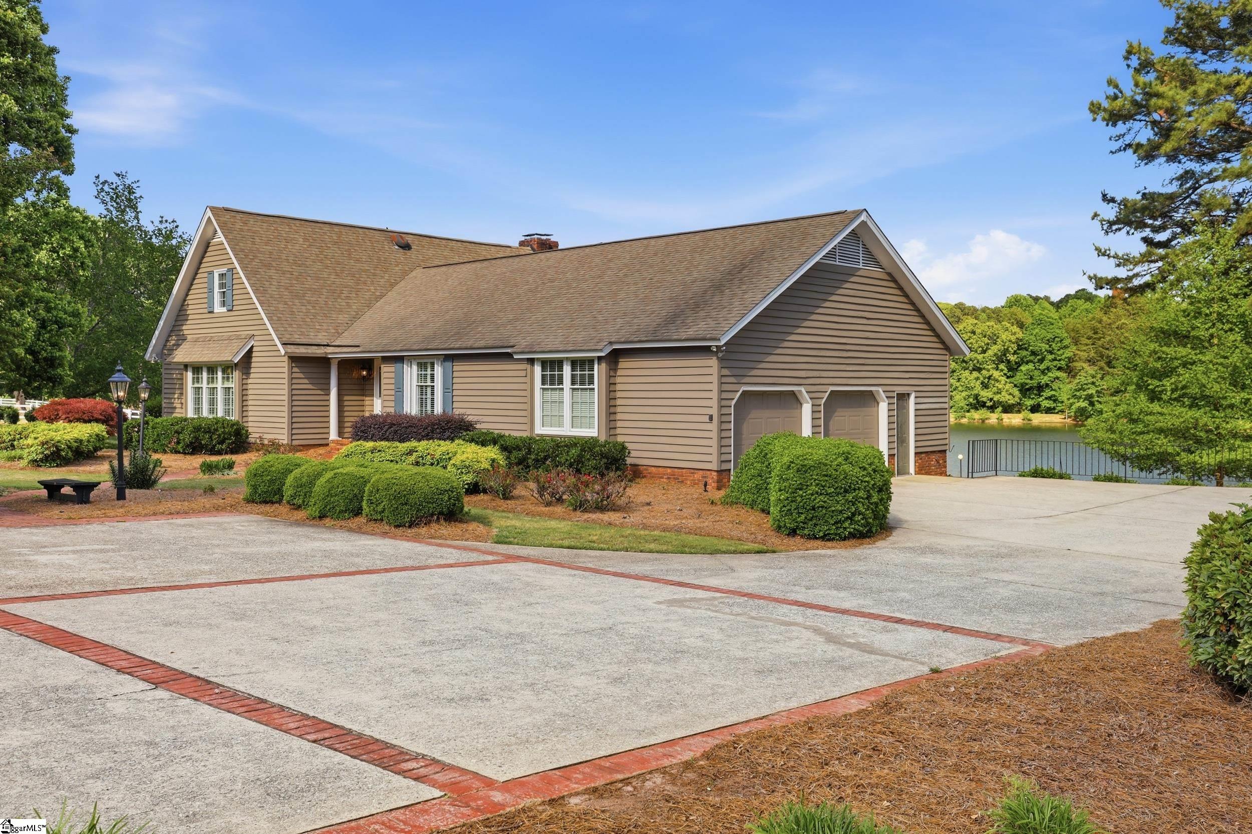 145 Willow Lake Court